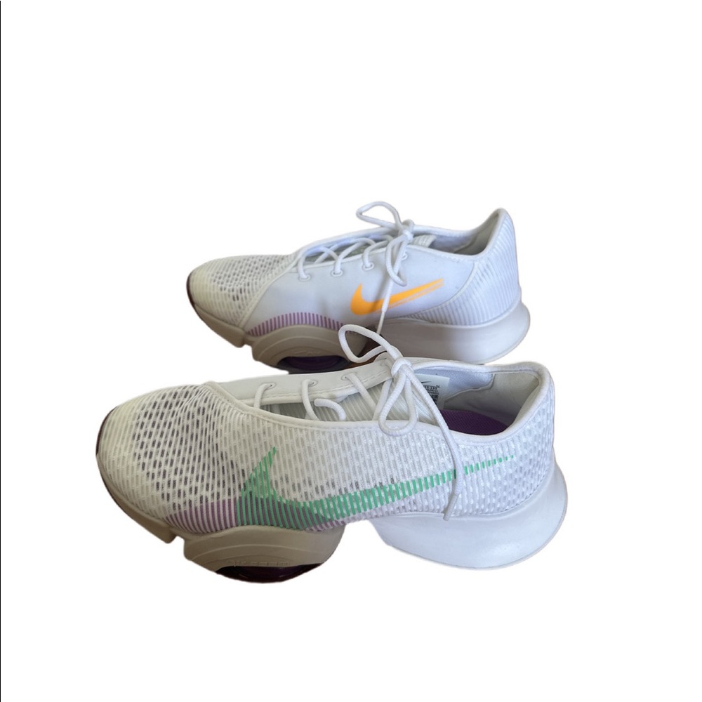Women’s NIKE AIR ZOOM Superrep 2